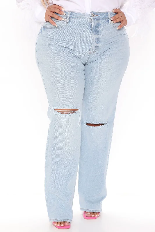 90's Nostalgia Straight Leg Jeans - Light Blue Wash