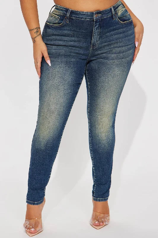 Charley Crosshatch Tinted Stretch Skinny Jeans - Dark Wash