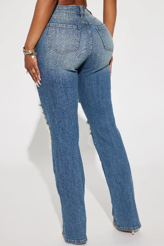 Let It Be Stretch Straight Leg Jeans - Medium Wash