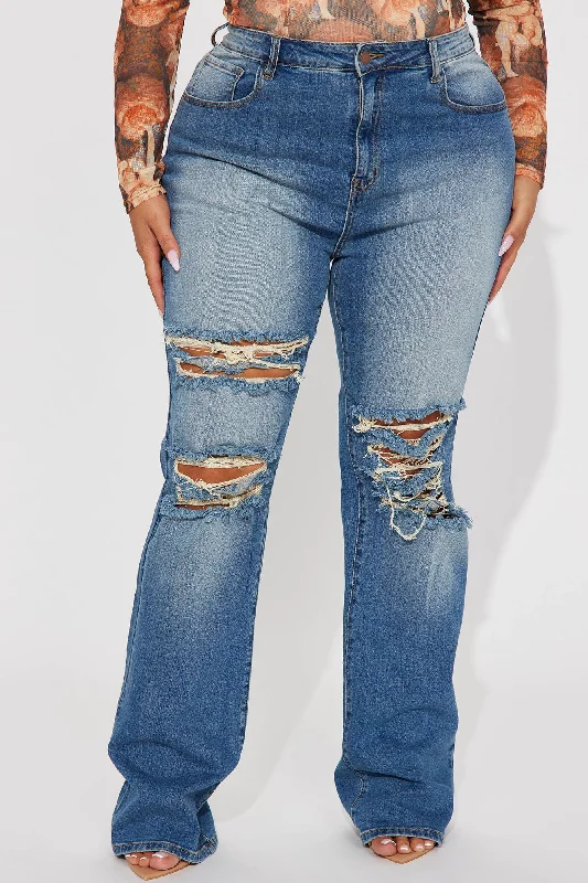 Let It Be Stretch Straight Leg Jeans - Medium Wash