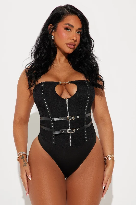 She's Ruthless Lace Bodysuit - Black