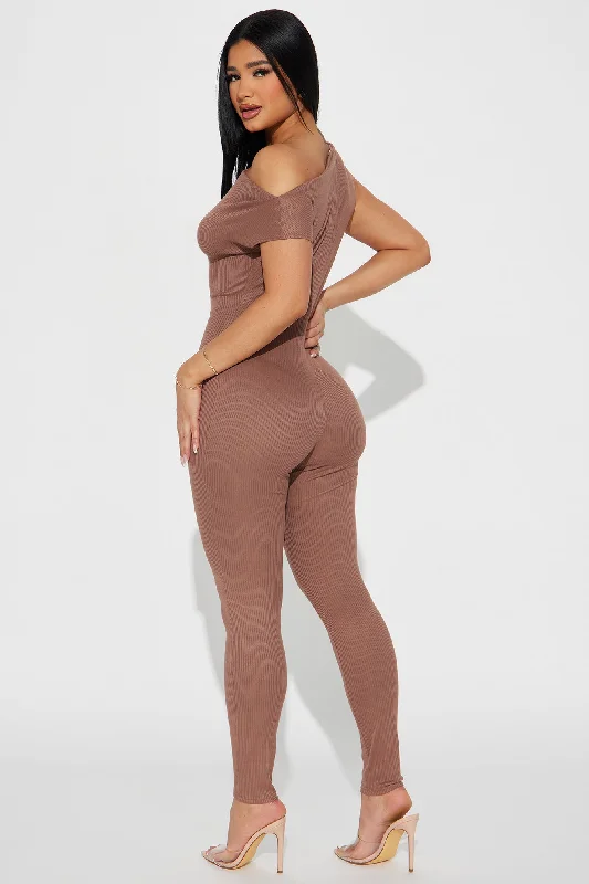 The Main Mood Ribbed Jumpsuit - Mocha