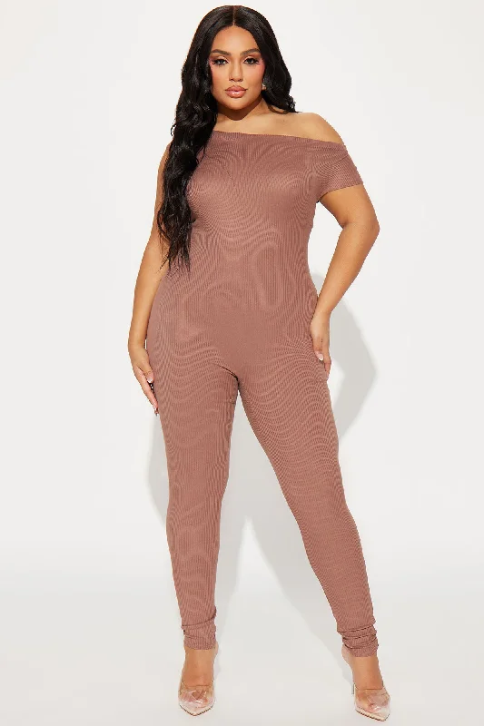 The Main Mood Ribbed Jumpsuit - Mocha