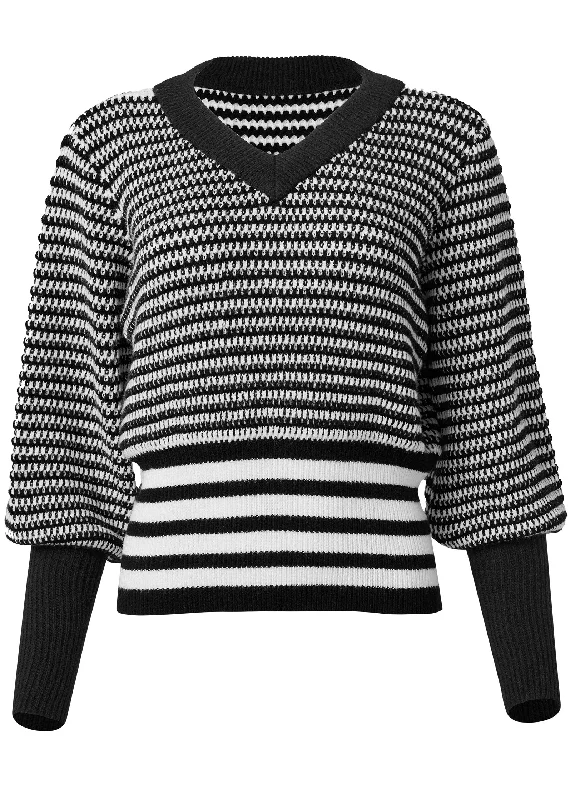 Cropped stripe v-neck sweater  - Black & White