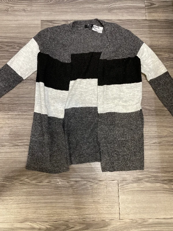 Black & Grey Cardigan Clothes Mentor, Size M