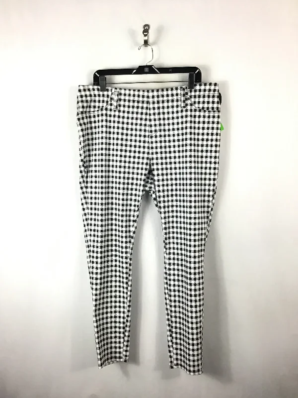 Pants Other By Terra & Sky In Checkered Pattern, Size: 16