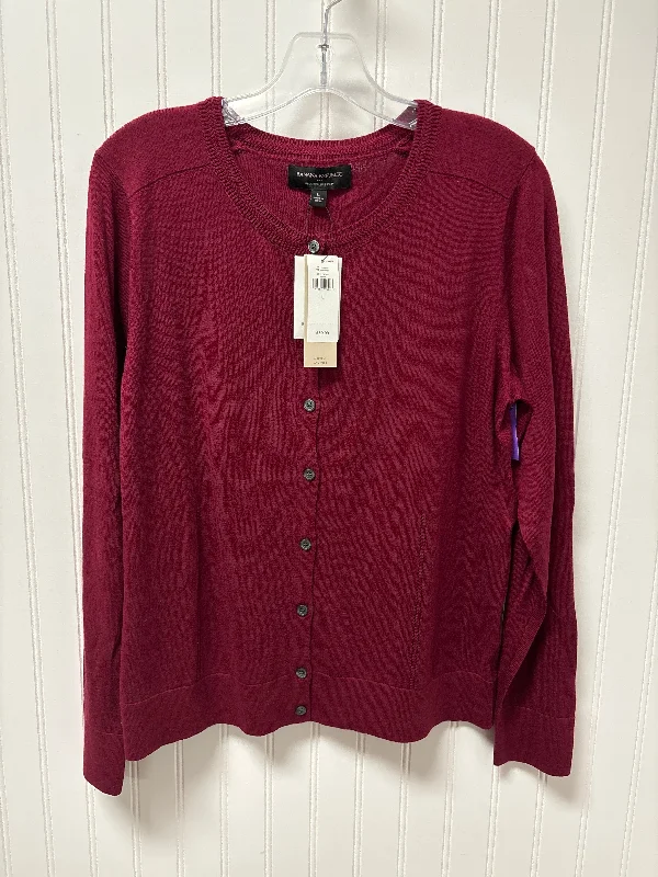 Red Sweater Cardigan Banana Republic, Size L