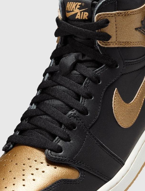 AIR JORDAN 1 RETRO HIGH OG ""BLACK/METALLIC GOLD/SAIL""