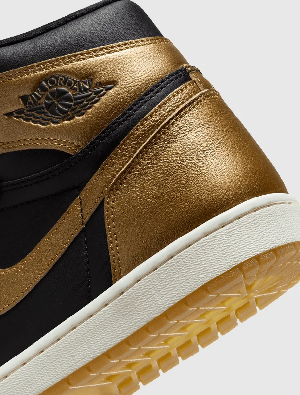 AIR JORDAN 1 RETRO HIGH OG ""BLACK/METALLIC GOLD/SAIL""